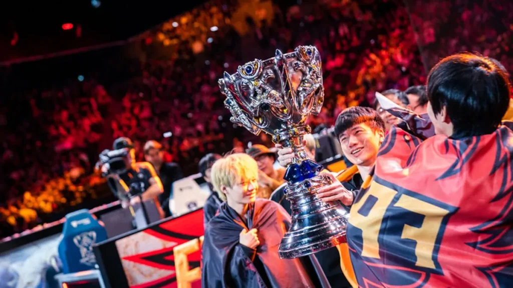 FPX vence Worlds 2019